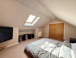 Photo 10- click for photo gallery